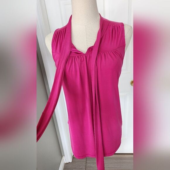 NWOT Rampage hot pink top - Size Small - Picture 2 of 7
